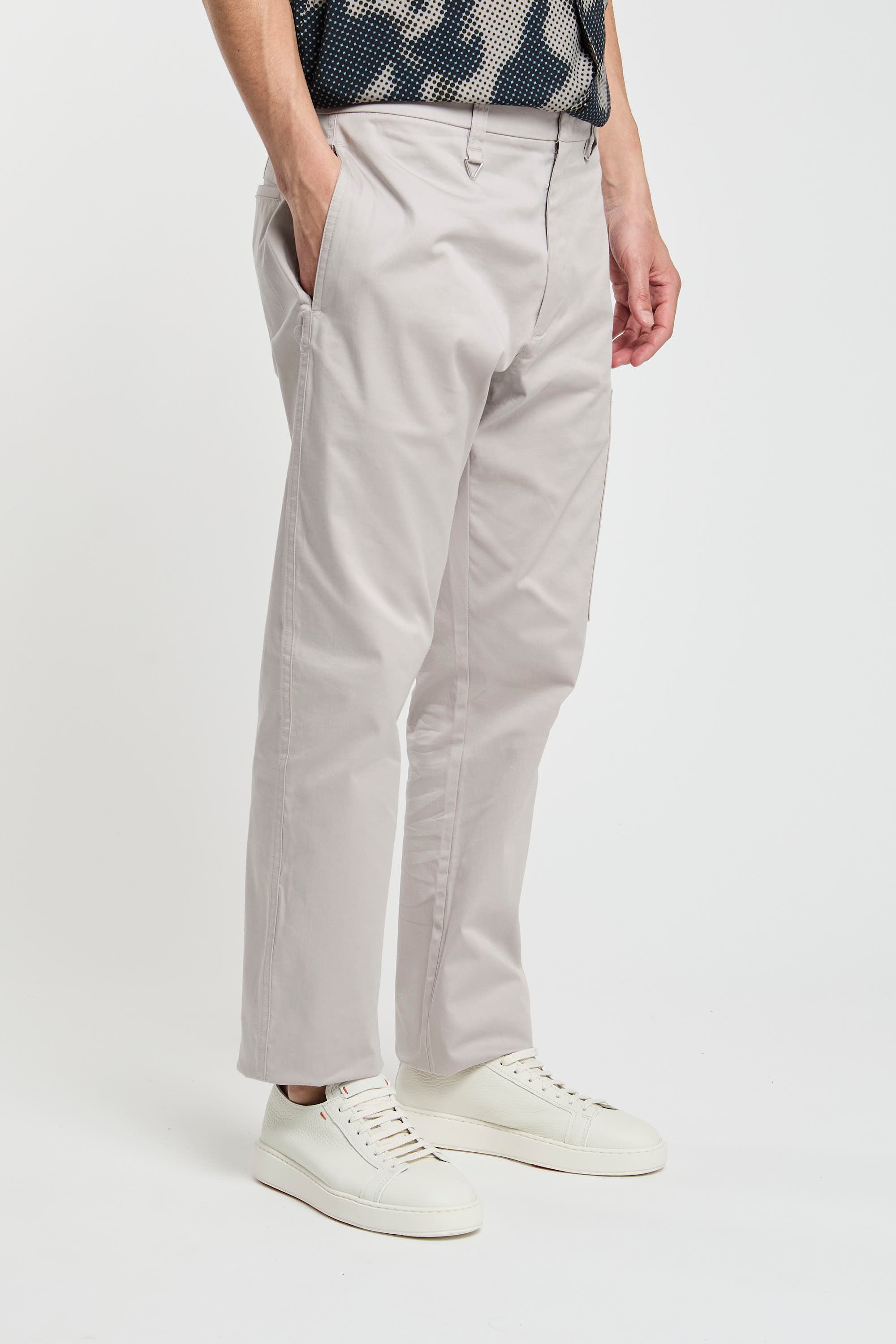 Pantalone con tasca laterale-3