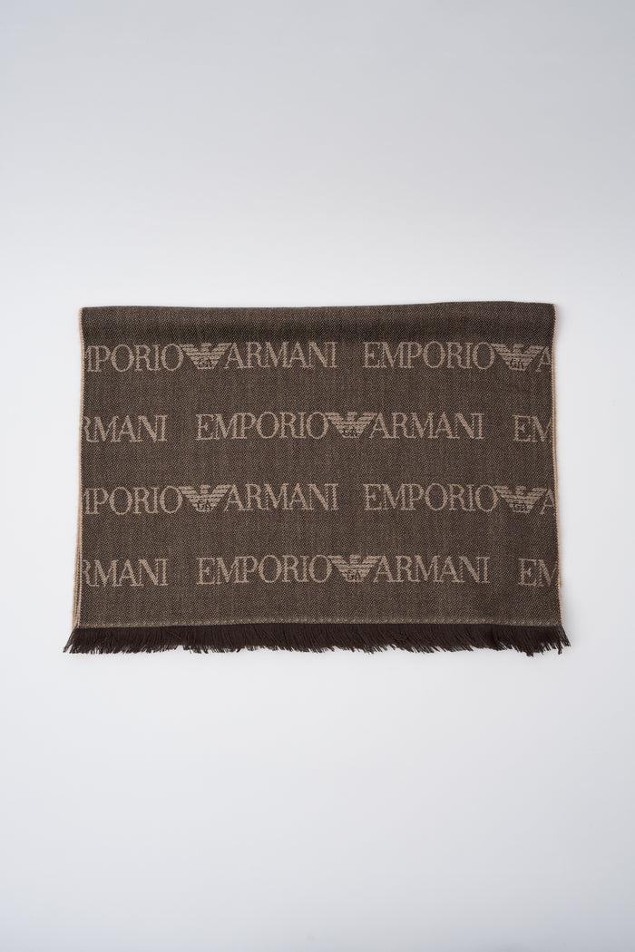 jacquard-schal-mit-logo-und-fransen-2