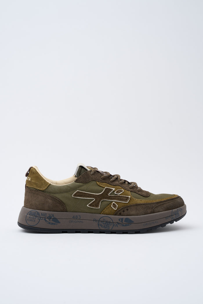 sneaker-nous-1