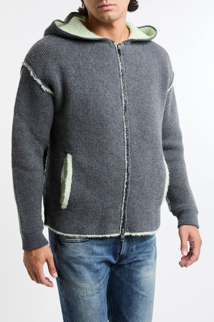 maglia-aperta-con-cappuccio-4
