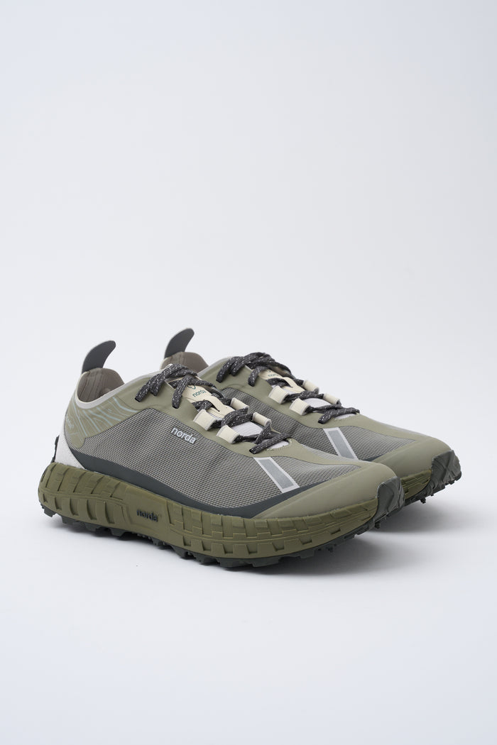 sneaker-2