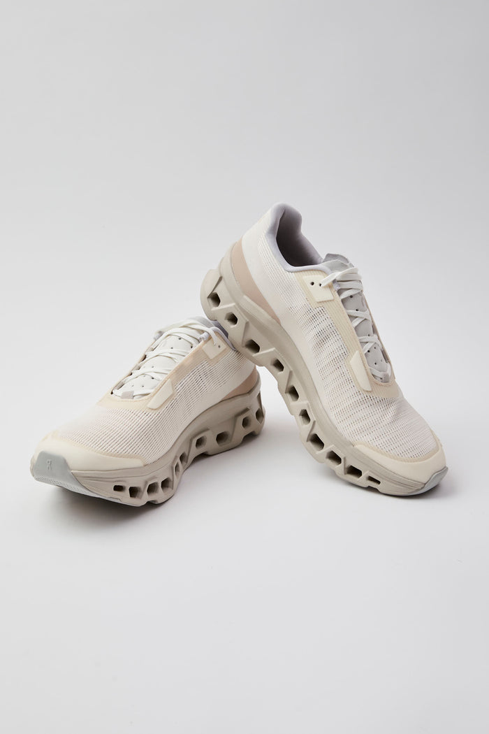 sneaker-cloudmonster-void-7