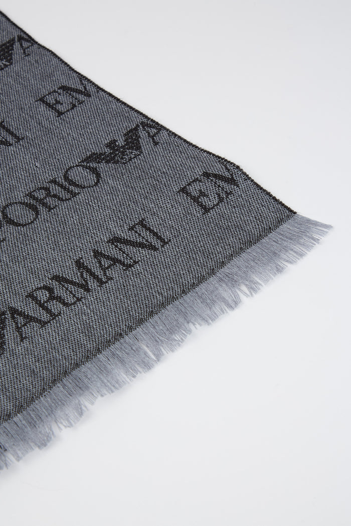 sciarpa-misto-lana-vergine-logo-lettering-jacquard-e-frange-2