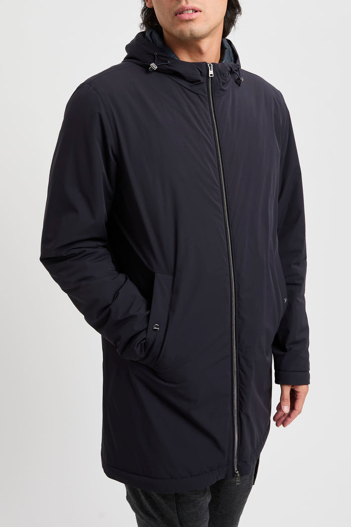 parka-resort-in-travel-nylon-ponente-3