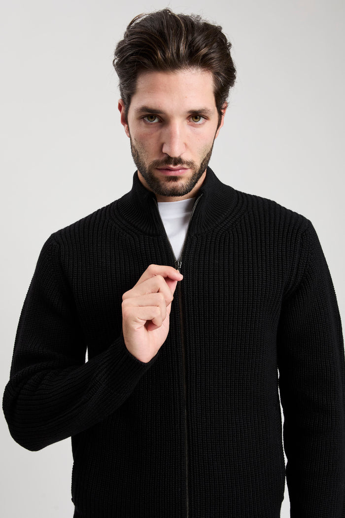 cardigan-con-zip-in-lana-merino-1