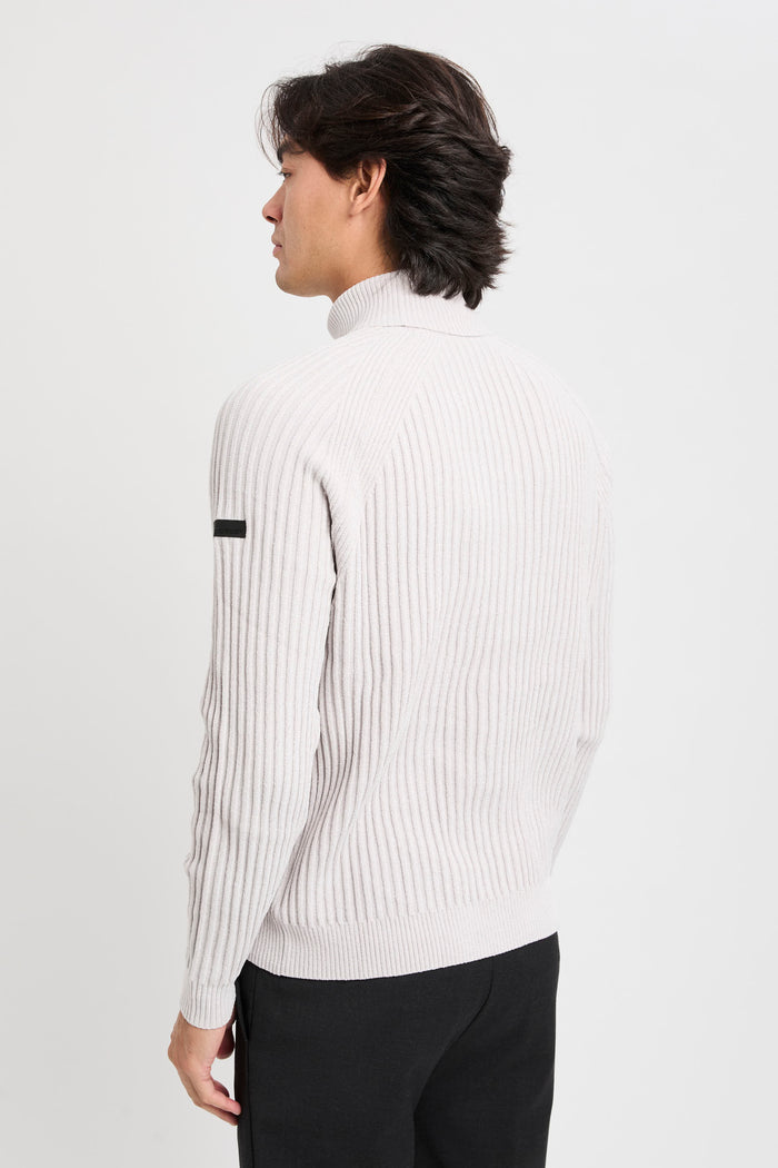 velvet-rave-rollkragenpullover-4