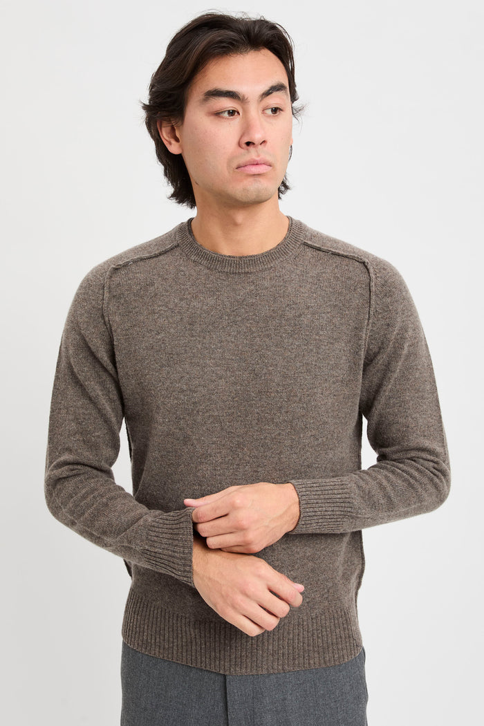 crew-neck-sweater-with-raised-stitching-2