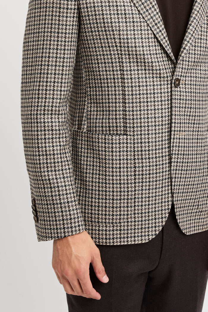 einreihige-jacke-im-prince-of-wales-stil-7