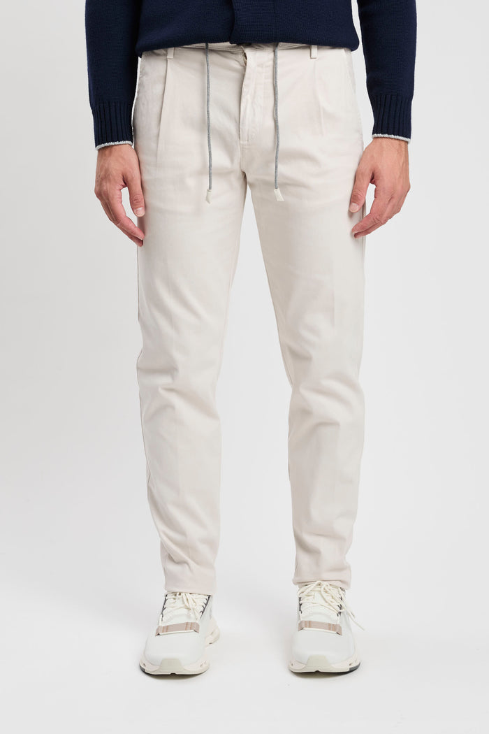 pantalone-con-pince-in-cotone-stretch-2