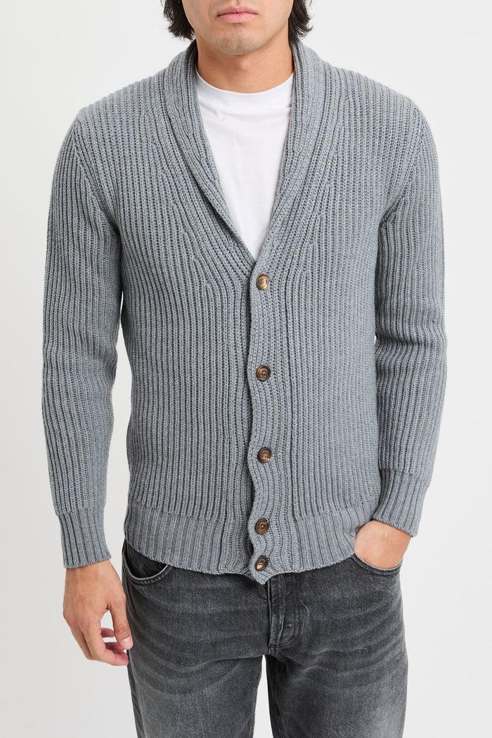 strickjacke-mit-schalkragen-2