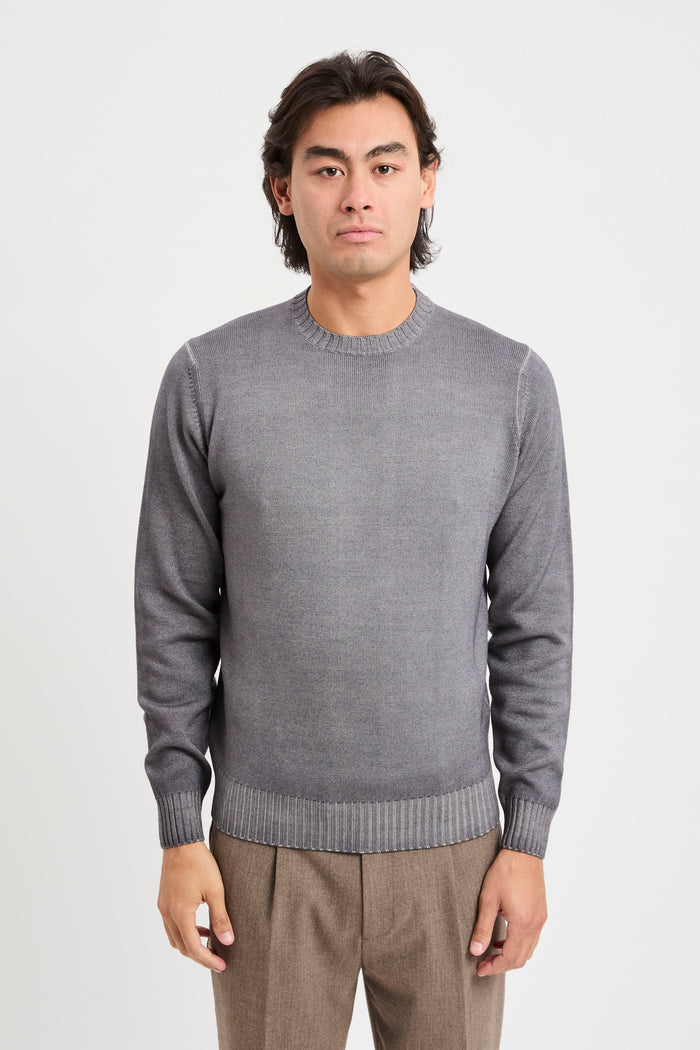 crew-neck-in-virgin-wool-2