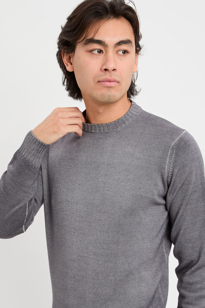 crew-neck-in-virgin-wool-1