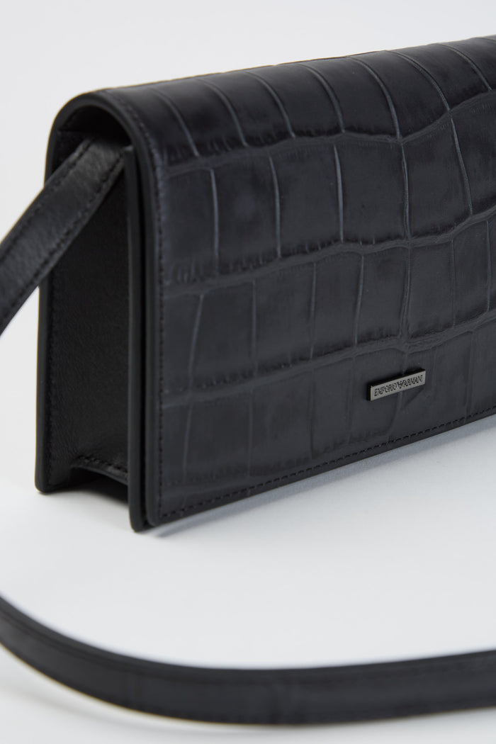 tech-case-con-tracolla-in-pelle-stampa-cocco-4