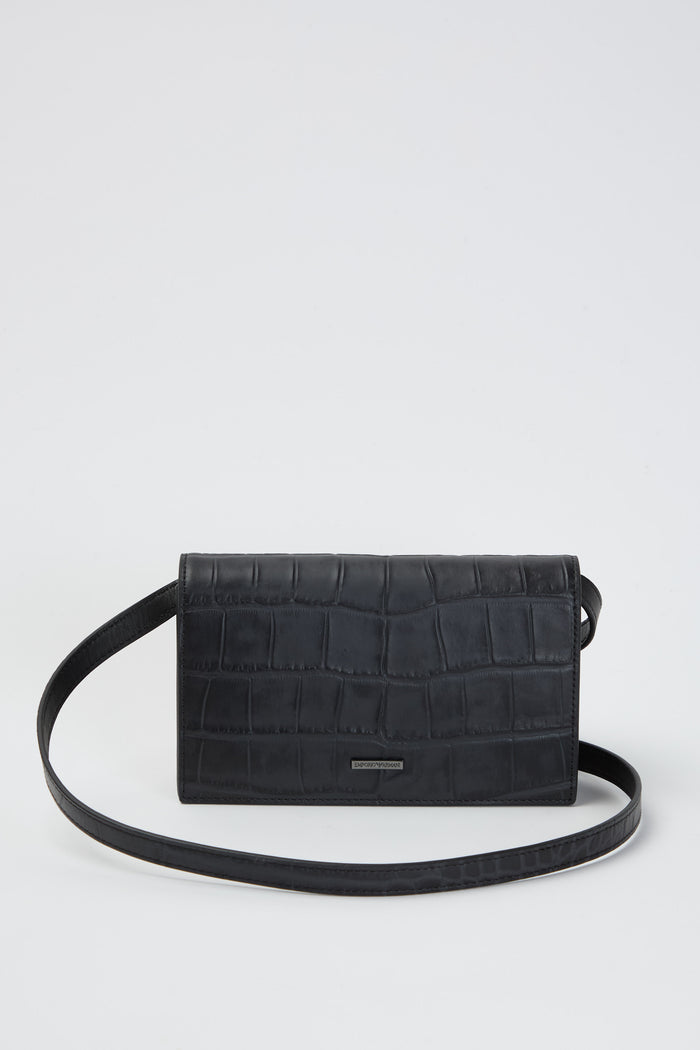 tech-case-con-tracolla-in-pelle-stampa-cocco-1