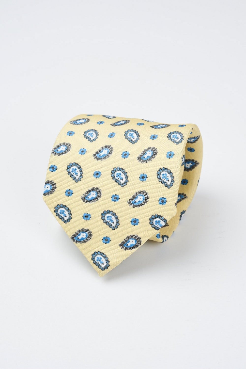 Cravatta in seta fatta a mano con stampa motivo paisley-1