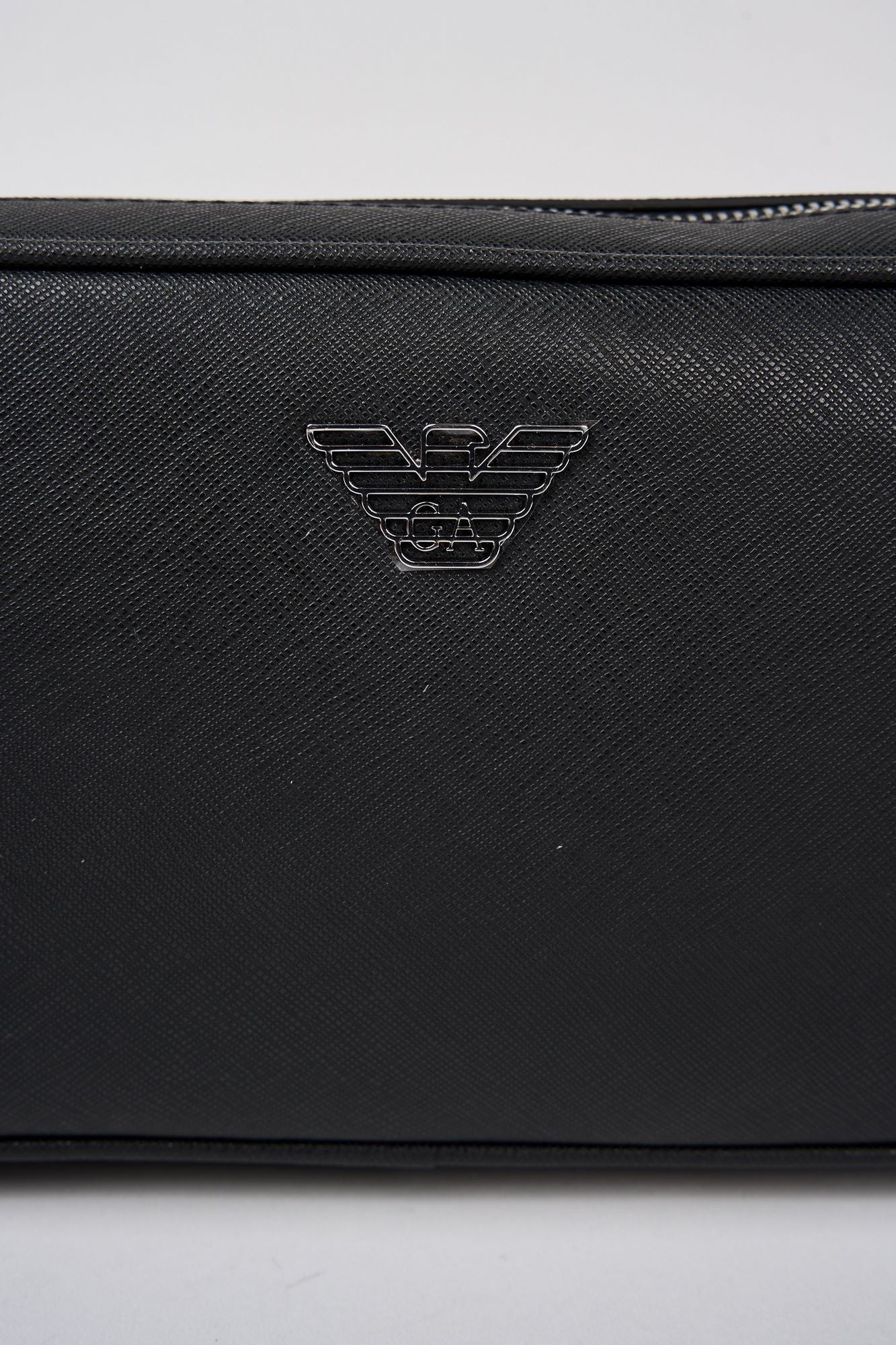 Emporio Armani Regenerated Leather Saffiano Beauty Case Black-4