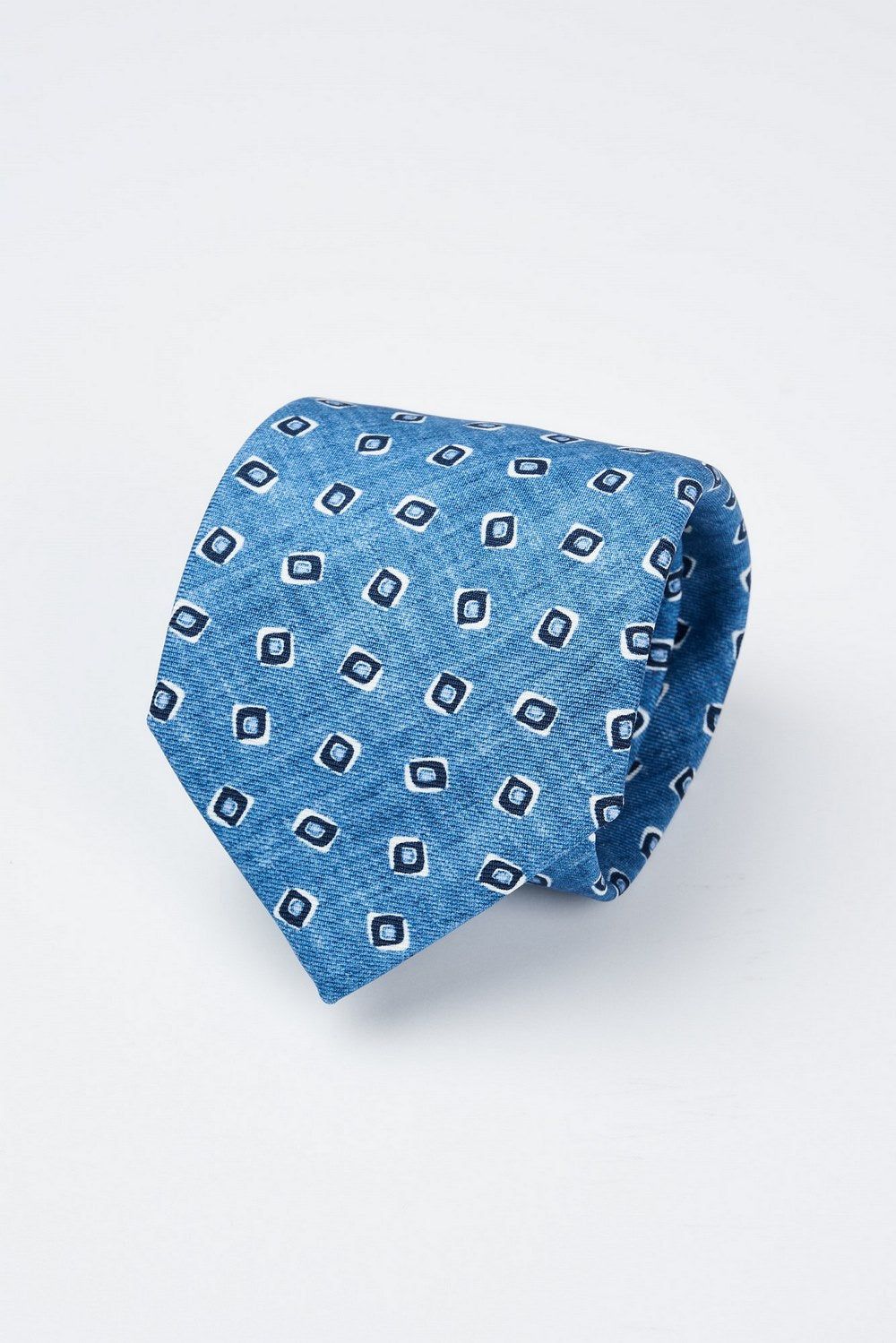 Cravatta in seta fatta a mano con design stampato-1