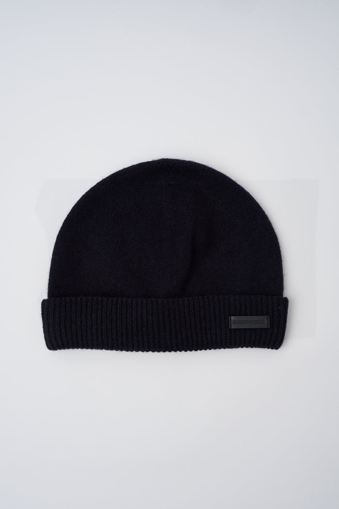 kaschmir-beanie-mit-rippenbundchen-1