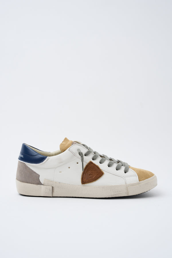 Sneaker - 1