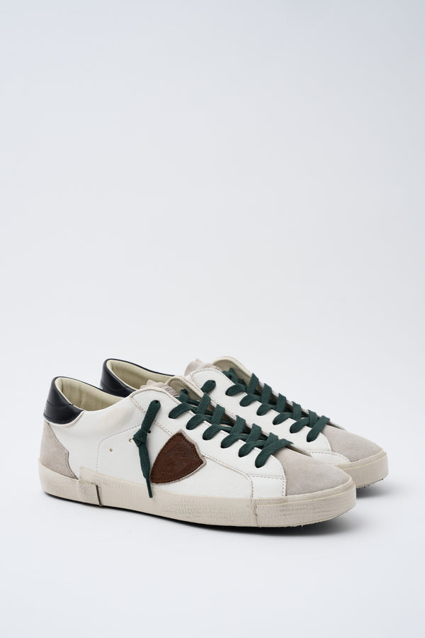 Sneaker - 2