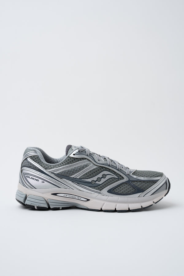 Sneaker - 1