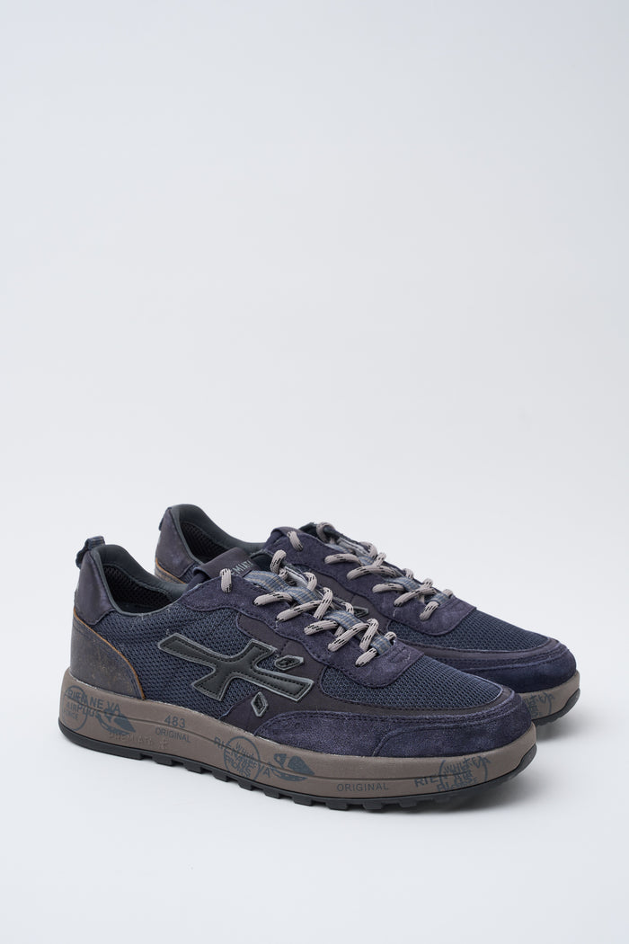 sneaker-nous-2