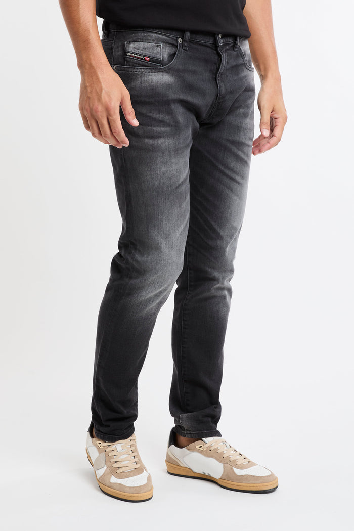 jeans-2019-d-strukt-3