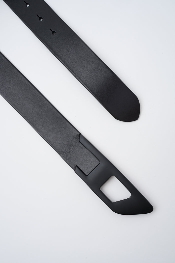 cintura-4-cm-in-pelle-con-fibbia-d-in-metallo-2