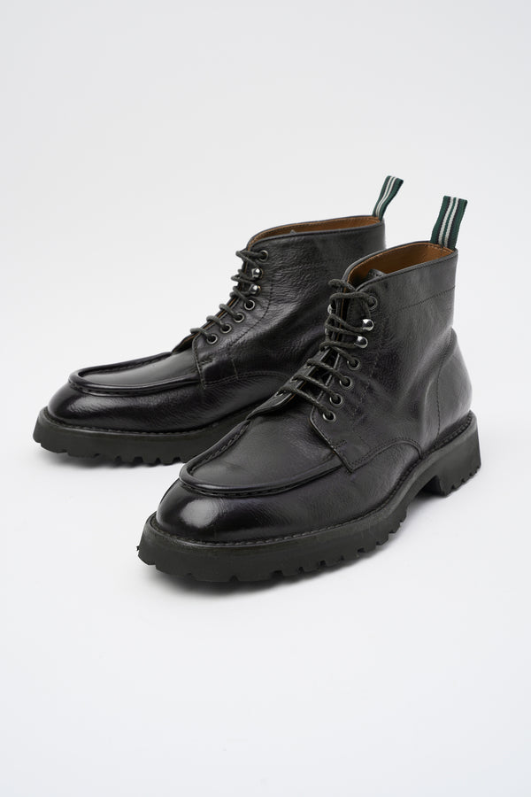 Boot - 7