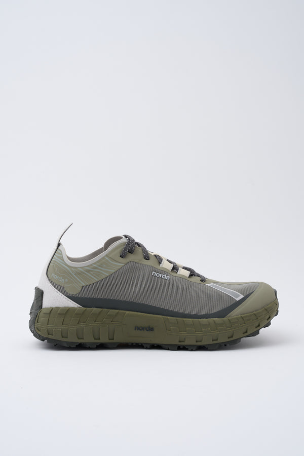Sneaker - 1