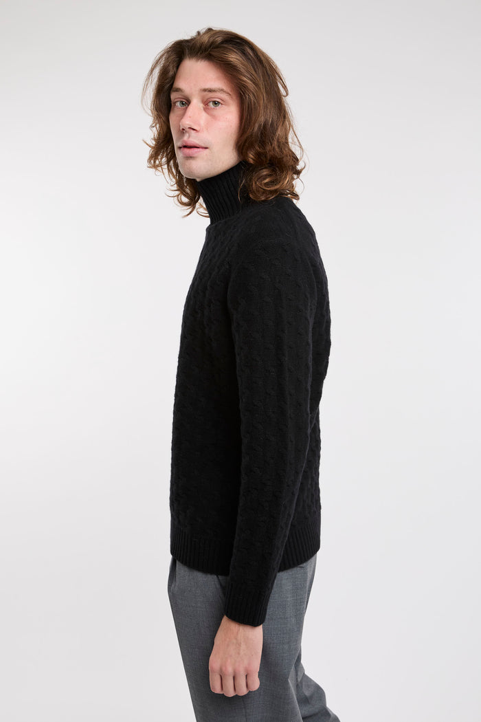 maglione-in-lana-merino-a-trecce-4