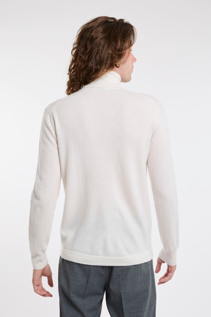 weisser-pullover-paolo-pecora-5