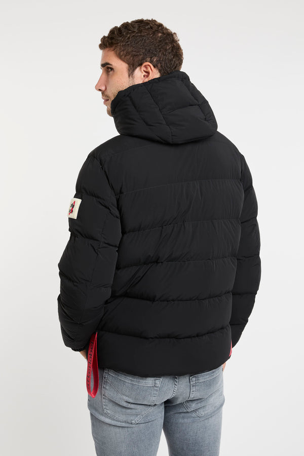 Verbier Jacke aus schwarzen Stoff von After Label - 3