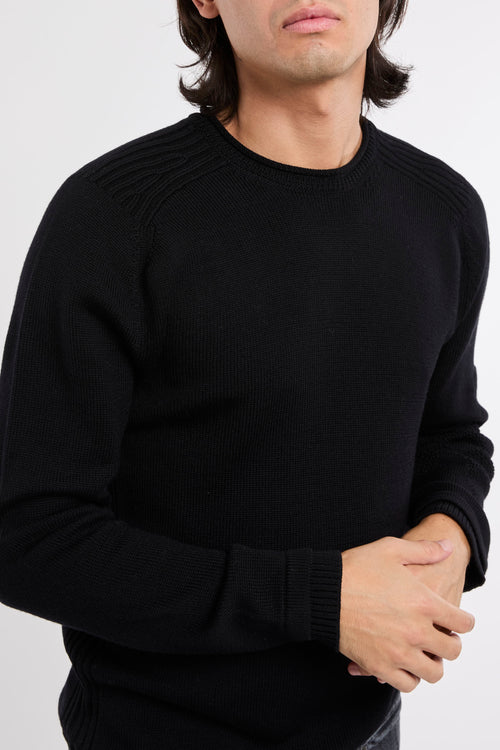 Award-Winning Merino Wool Blue Knitwear-2