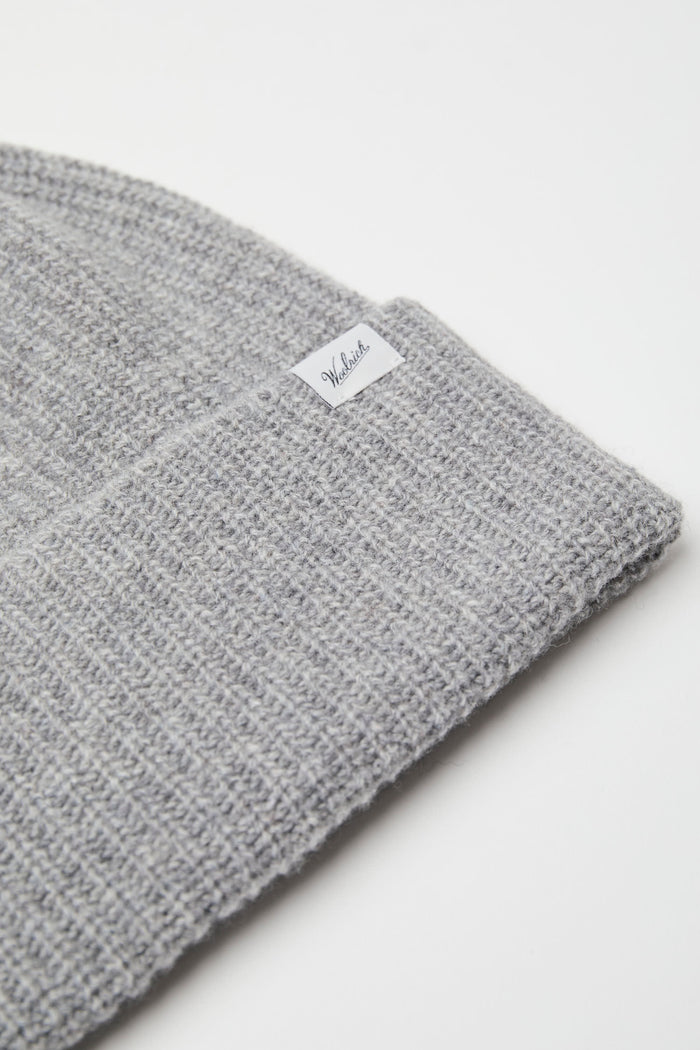 merino-virgin-wool-blend-grey-beanie-by-woolrich-2