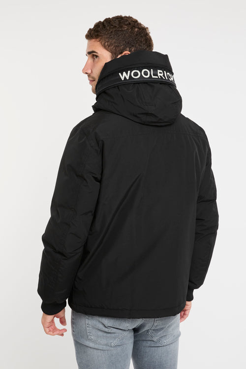 Woolrich Ramar Cloth Bomberjacke in Schwarz-2