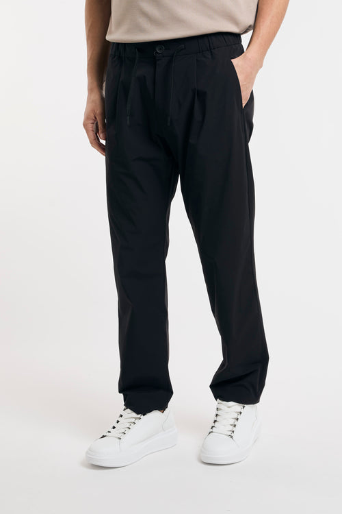 Pantalone in nylon maestro