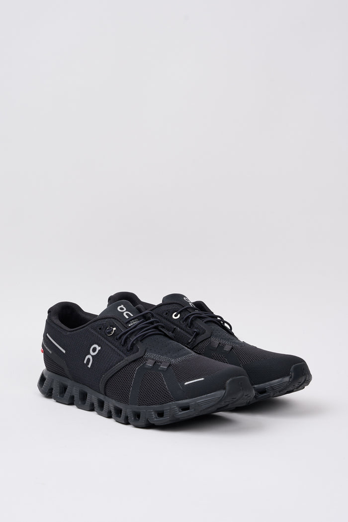 black-fabric-cloud-5-sneakers-on-2