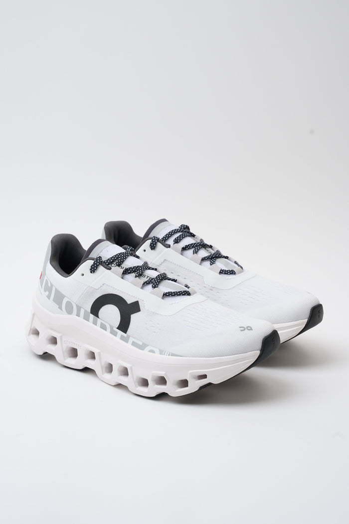 sneaker-cloudmonster-2