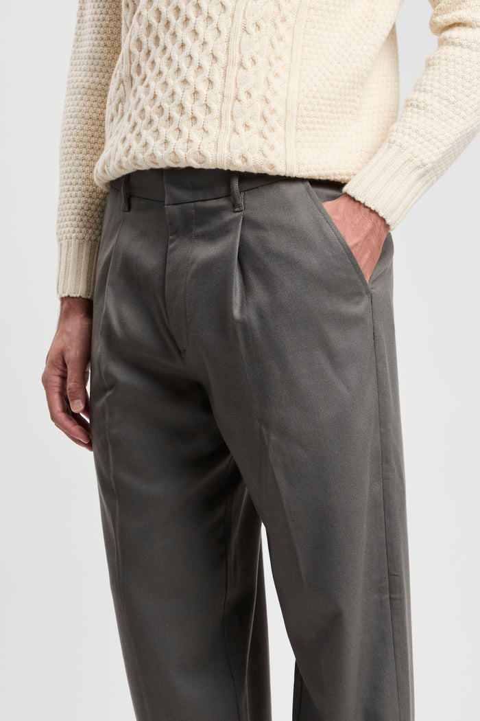 pantalone-in-twill-stretch-di-lana-vergine-3