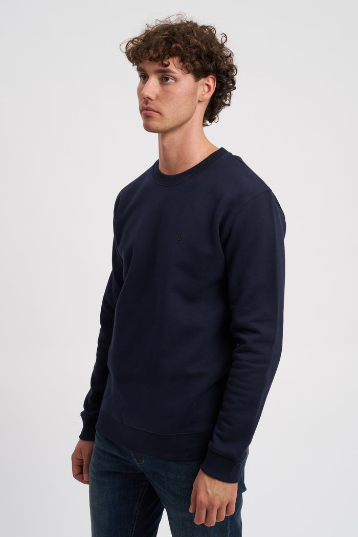 regular-crew-neck-cotton-sweatshirt-3