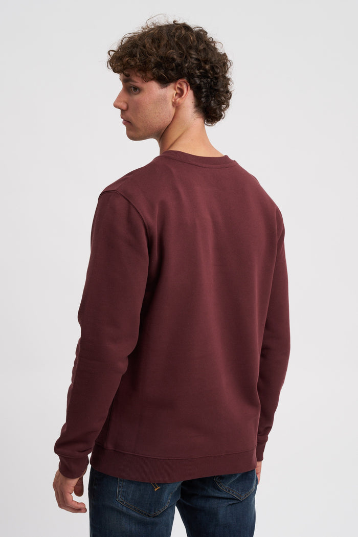 crewneck-sweatshirt-with-embroidered-logo-4