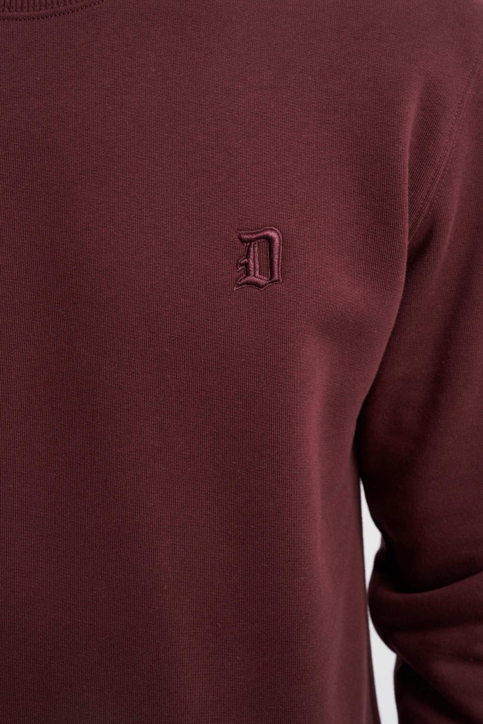 crewneck-sweatshirt-with-embroidered-logo-5