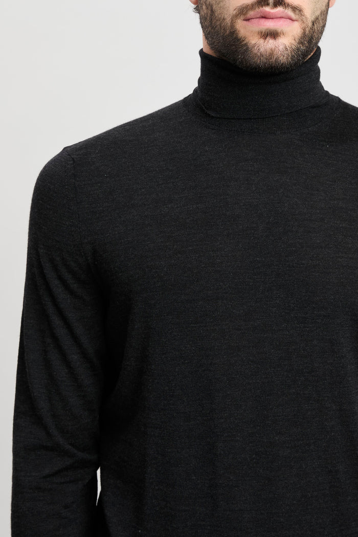 rollkragenpullover-aus-extrafeiner-merinowolle-7