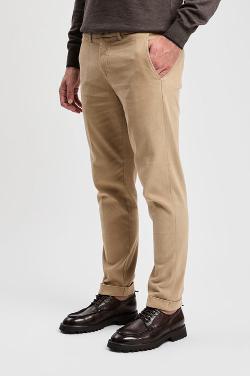 Pantalone Slim in Twill di Cotone