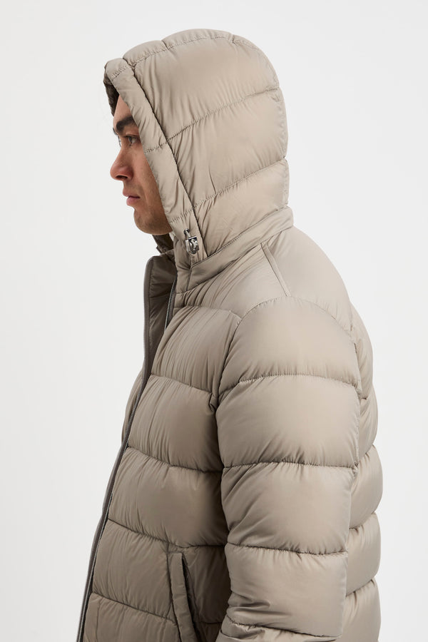 Bomber in Ecoage - 7