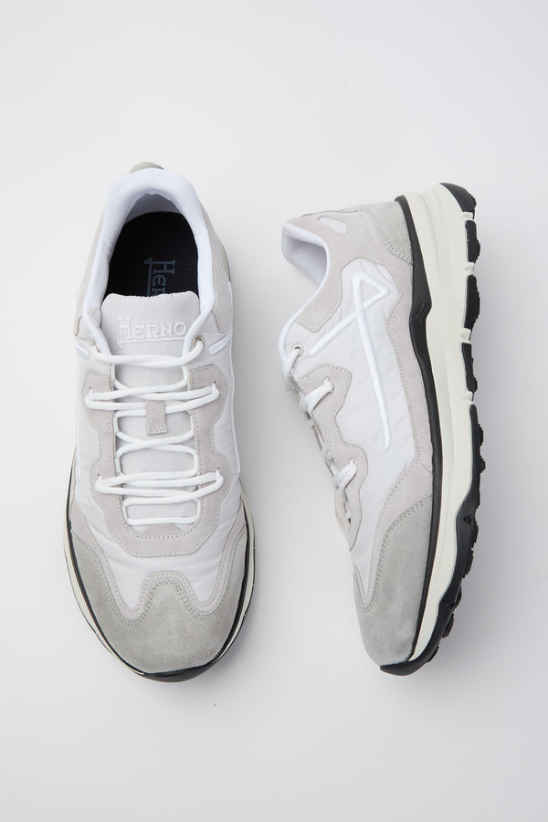 Laufsneaker aus Wildleder und Nylon - 5