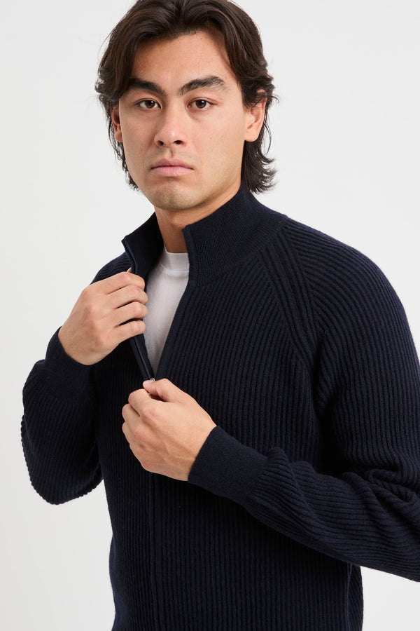 Offener Pullover mit Reißverschluss - 7