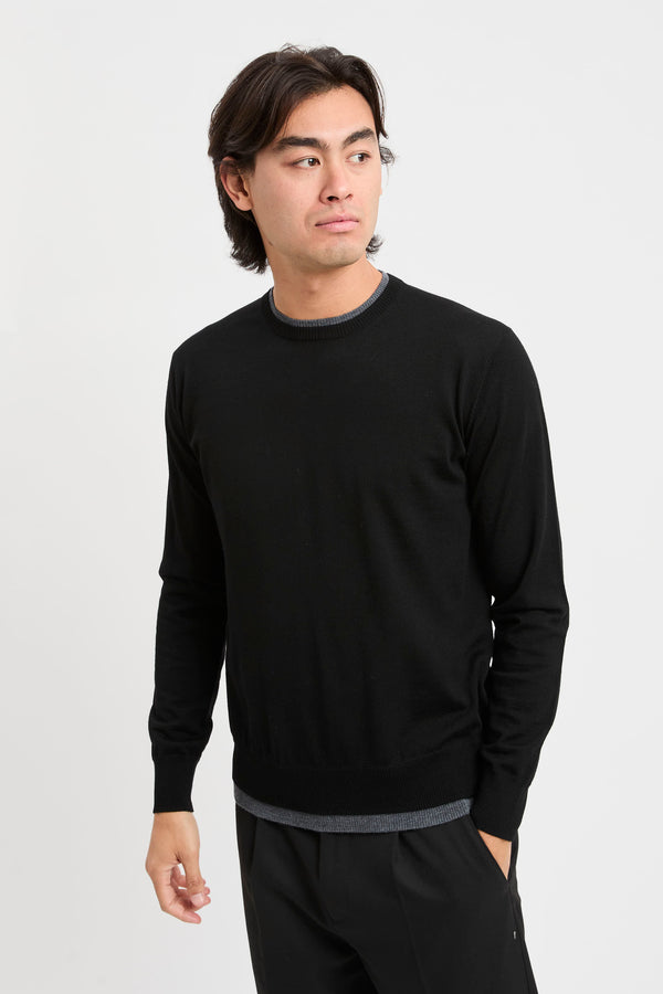 Maglia girocollo con profili a contrasto - 7