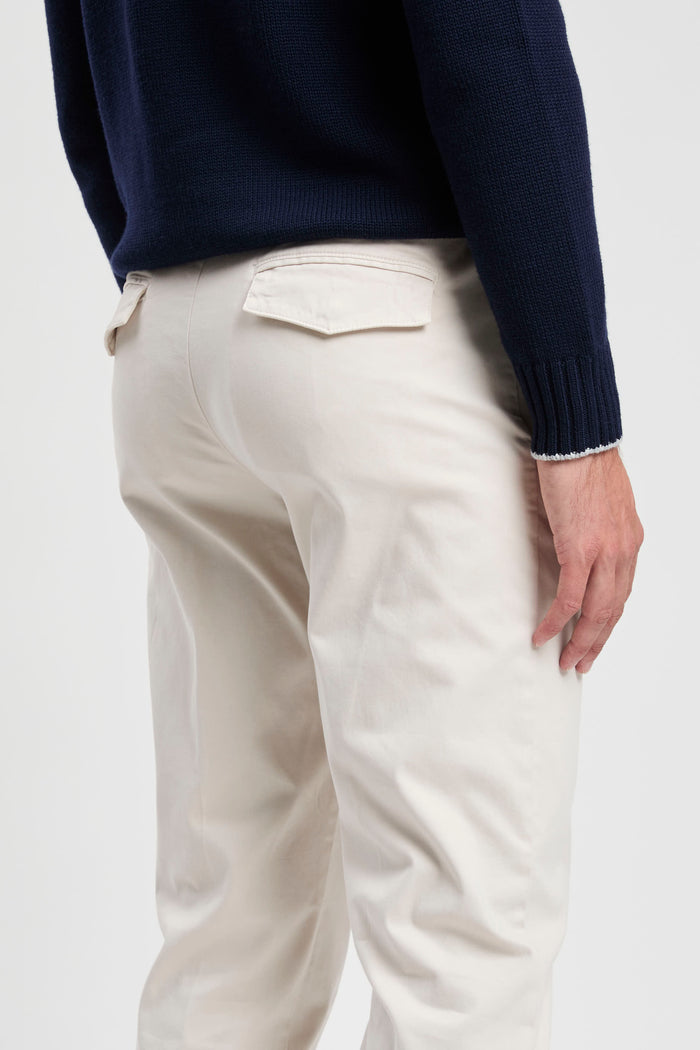 pantalone-con-pince-in-cotone-stretch-7